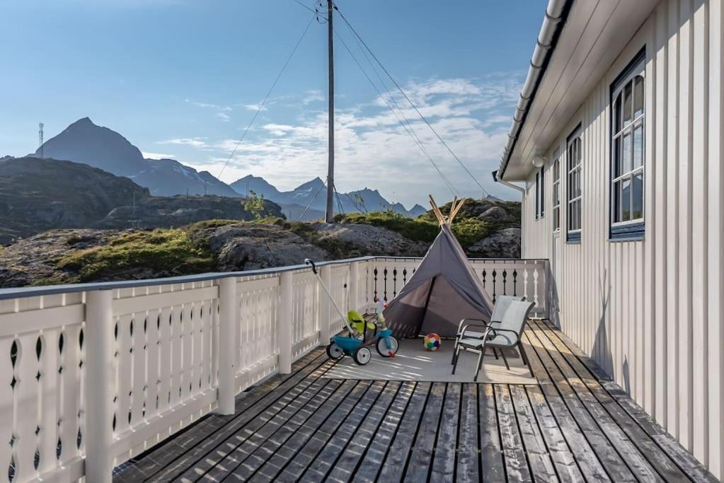 Villa Sundet Lofoten Holiday House à Sund  Extérieur photo