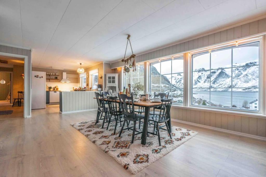 Villa Sundet Lofoten Holiday House à Sund  Extérieur photo