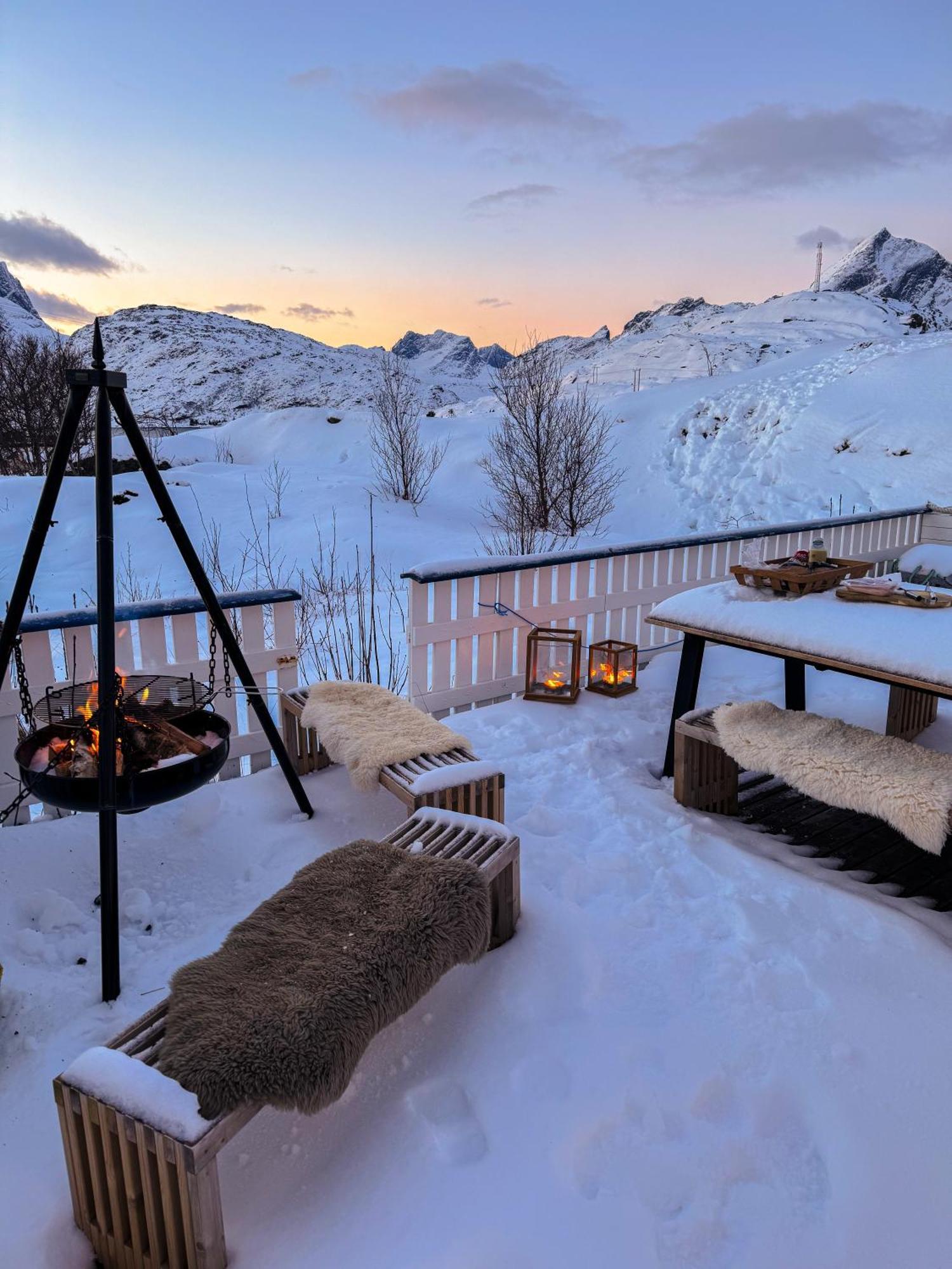 Villa Sundet Lofoten Holiday House à Sund  Extérieur photo